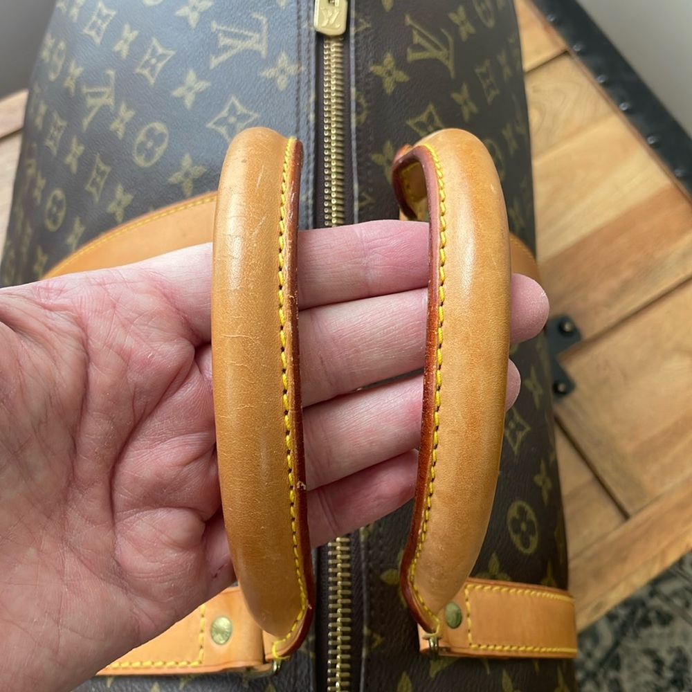 Louis Vuitton Bandouliere Keepall 60 Travel Bag - Picture 10 of 17